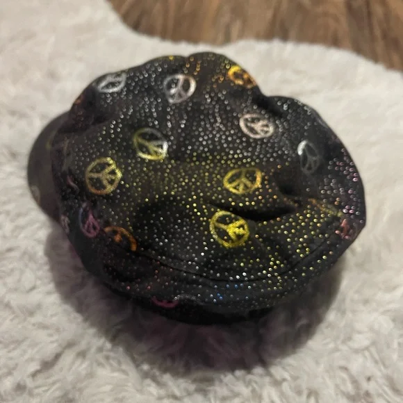 hat - Picture 3 of 3